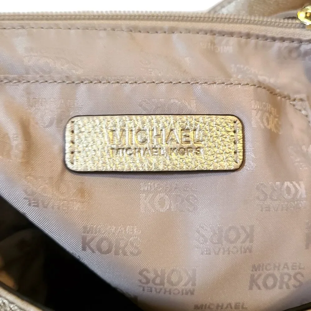 Michael Kors Signature MK Jet Set Khaki Canvas & Gold Leather Shoulder Bag VGUC